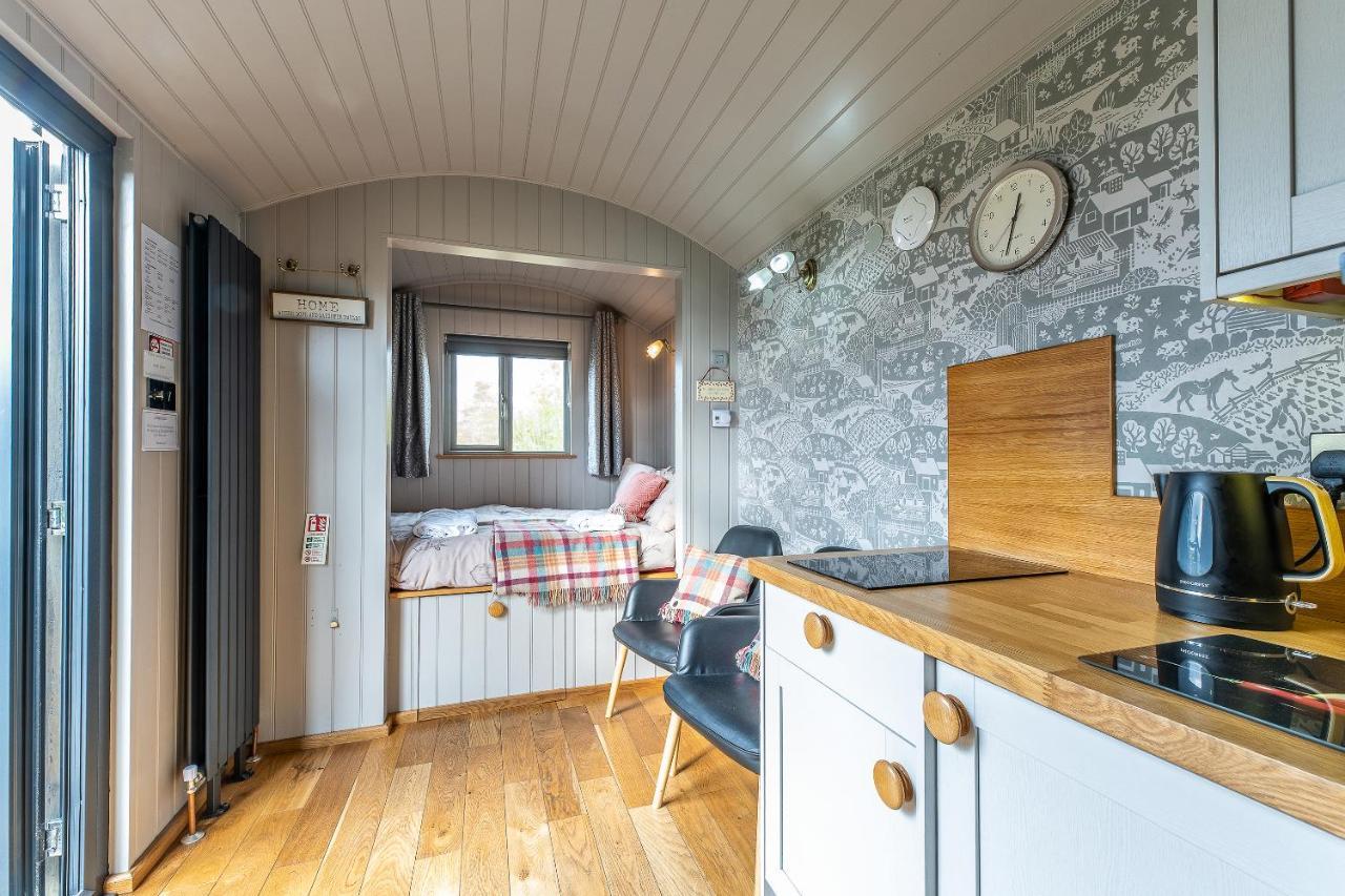 The Little John Petite Cosy Log Cabin - Sleeps 2, Great For Romantic Breaks, Couples, Single Guests, Near Sherwood Forest At Fairview Farm, Nottingham Set In 88 Acres Blidworth Zewnętrze zdjęcie